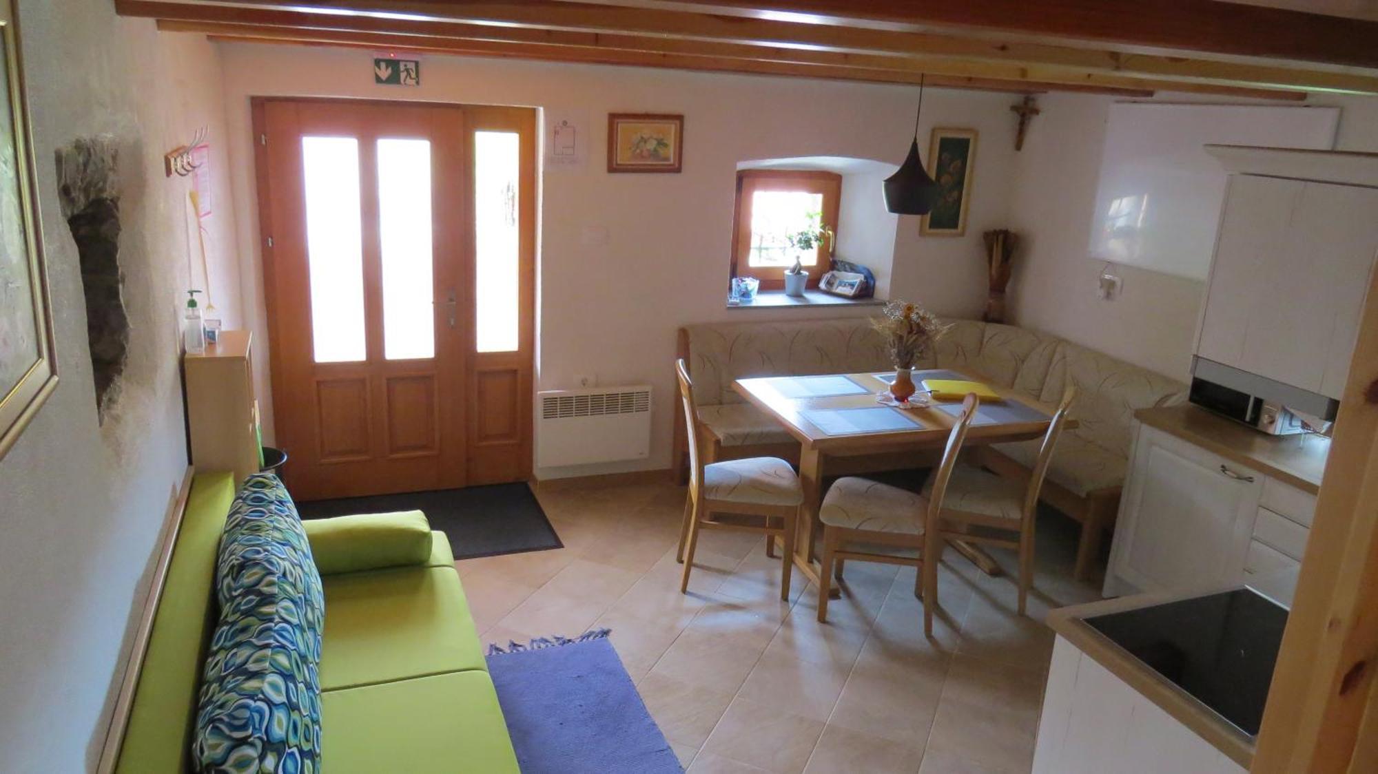Apartmaji Nena Rocinj エクステリア 写真