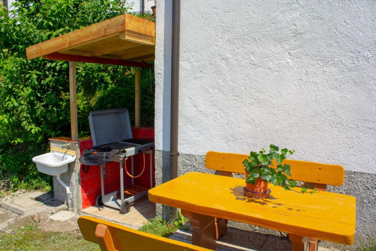 Apartmaji Nena Rocinj エクステリア 写真